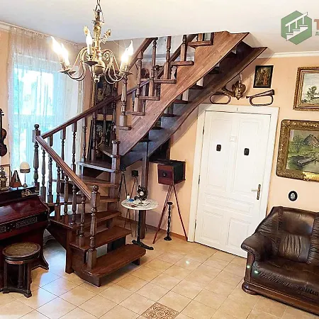 Guest house Vilni Kimnaty 4*