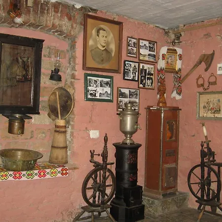 Guest house Vilni Kimnaty 4*