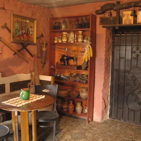 Guest house Vilni Kimnaty Mukacheve