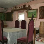 Guest house Vilni Kimnaty 4*